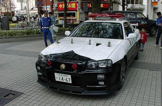 نگاهی به تنوع ماشین پلیس های ژاپن