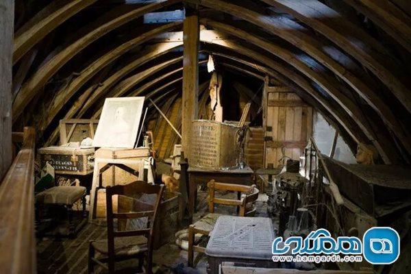 پلیس 22 اثر باستانی کشف شده در اتاق زیر شیروانی یک خانه را به ژاپن بازگرداند